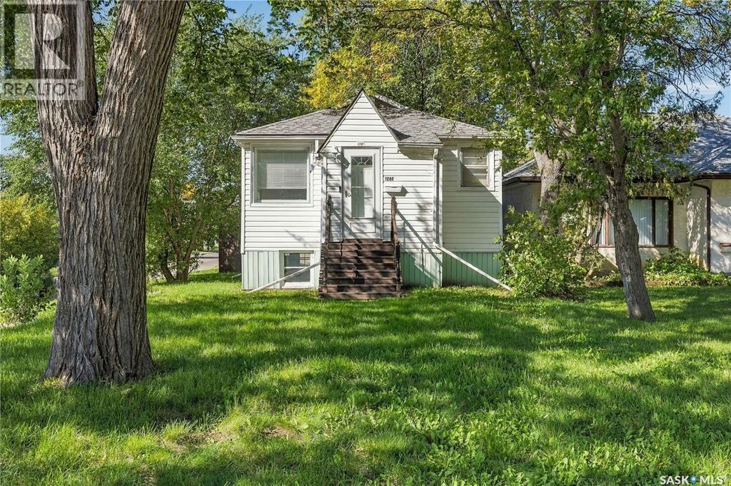 1280 King Street, Regina