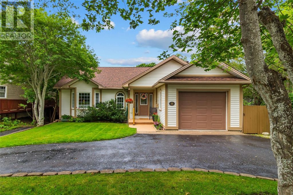 48 Squires Avenue, St. John's