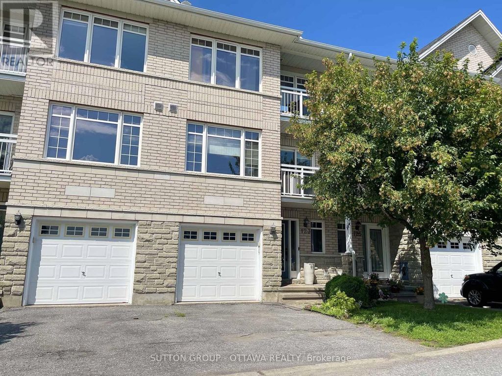 18 - 123 Corinth Private, Ottawa