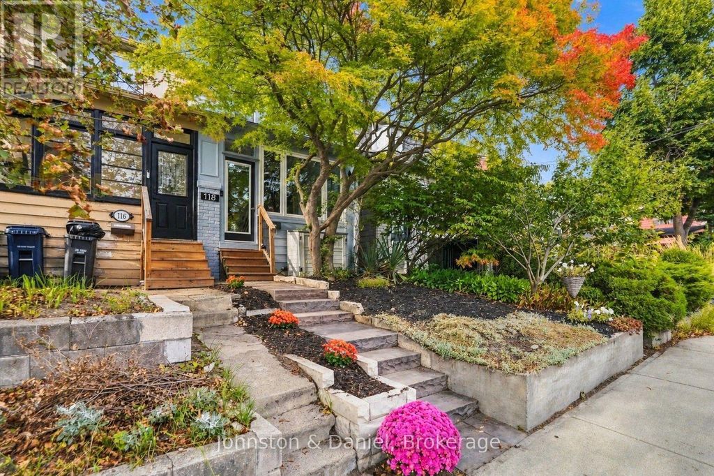 118 Merrill Avenue E, Toronto (woodbine Corridor)