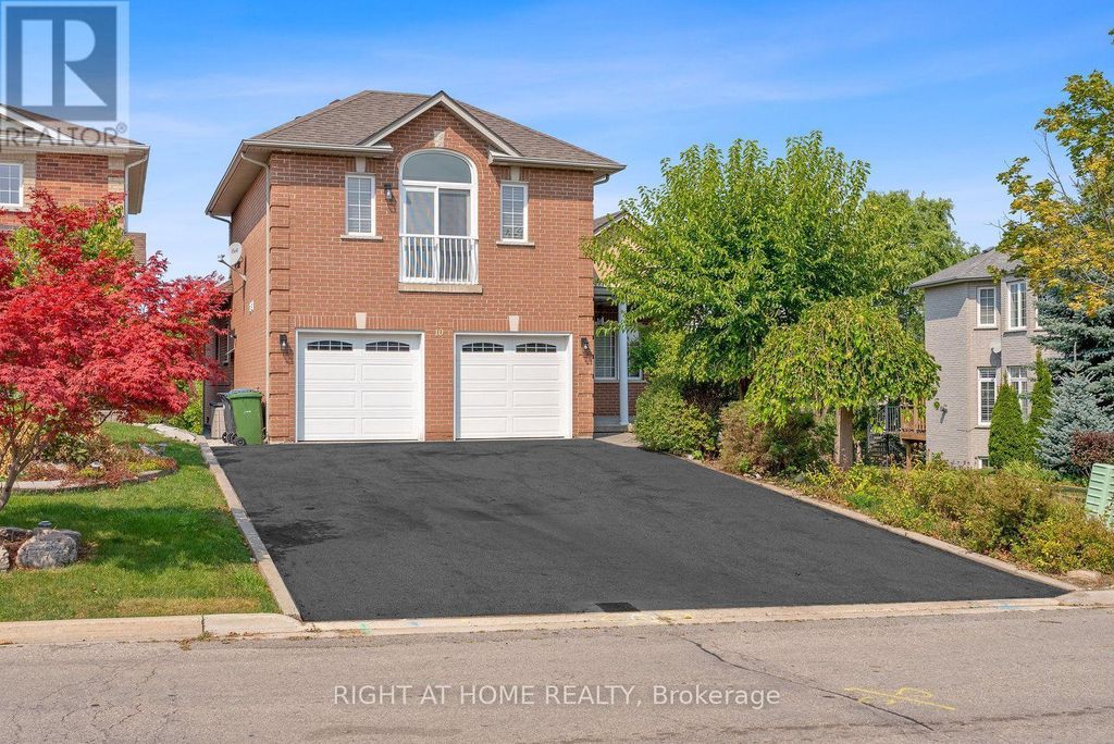 10 Riverwood Terrace, Caledon (bolton East)