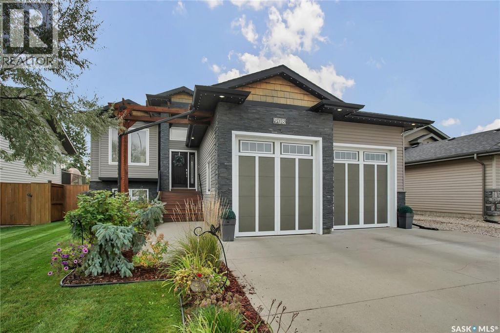 908 Hamm Terrace, Martensville