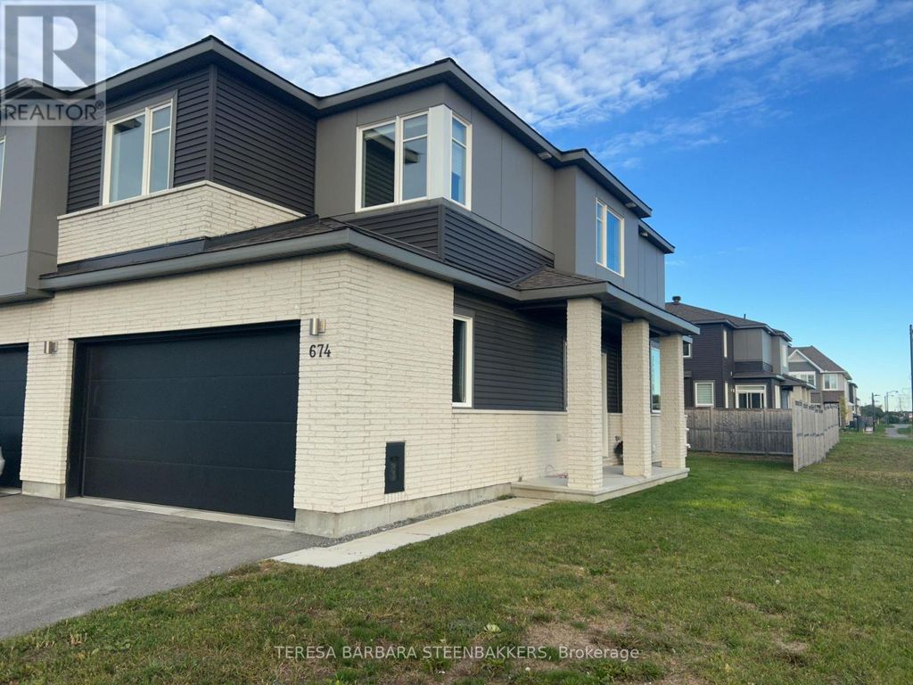 674 Taliesin Crescent N, Ottawa