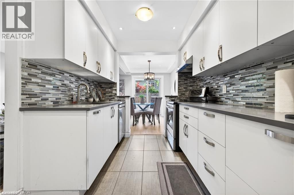 3008 Palmer Drive Unit# 8, Burlington