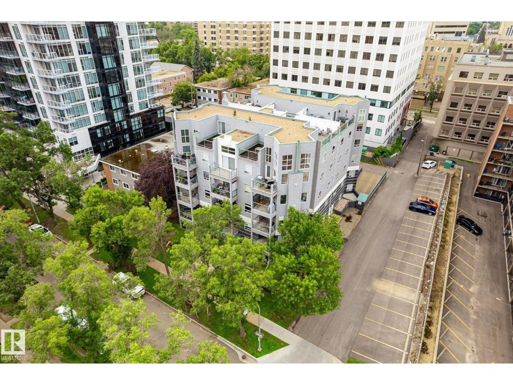 #403 10046 110 St Nw, Edmonton