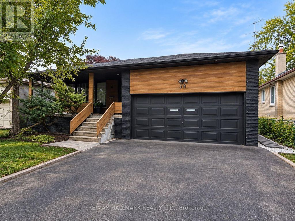 38 Cavotti Crescent, Toronto (bathurst Manor)