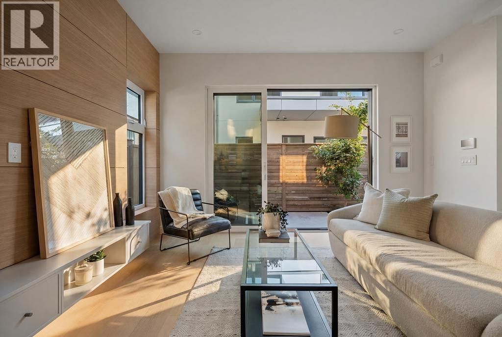 366 E 23rd Avenue, Vancouver