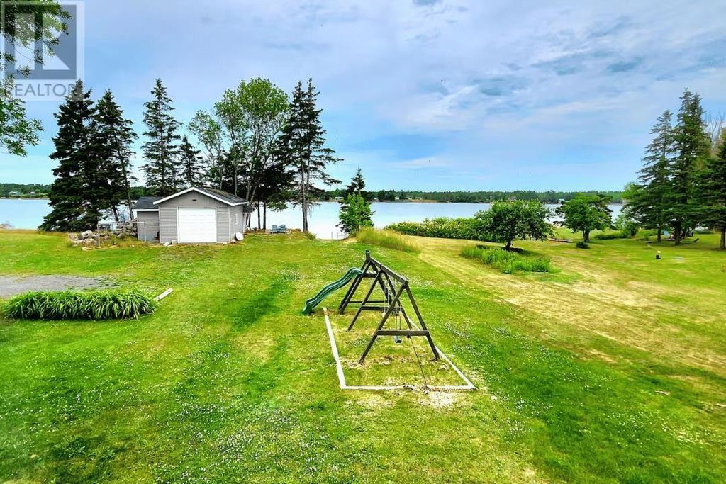 203 French Creek Road, Lower Montague