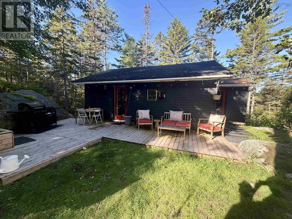 996 Armstrong Lake East Road, Vaughan