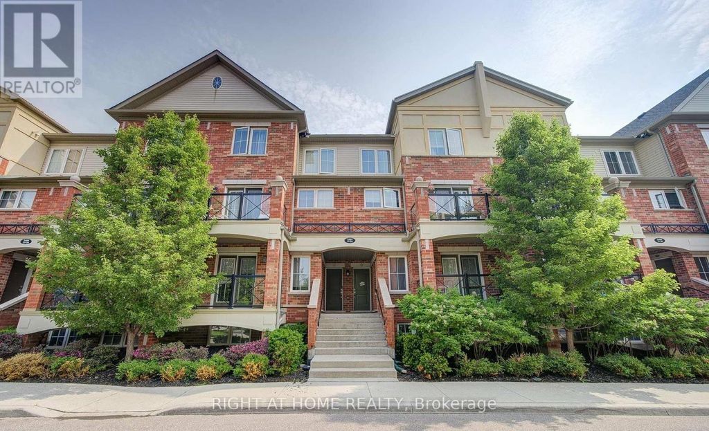 #17 - 2484 Post Road, Oakville (ro River Oaks)