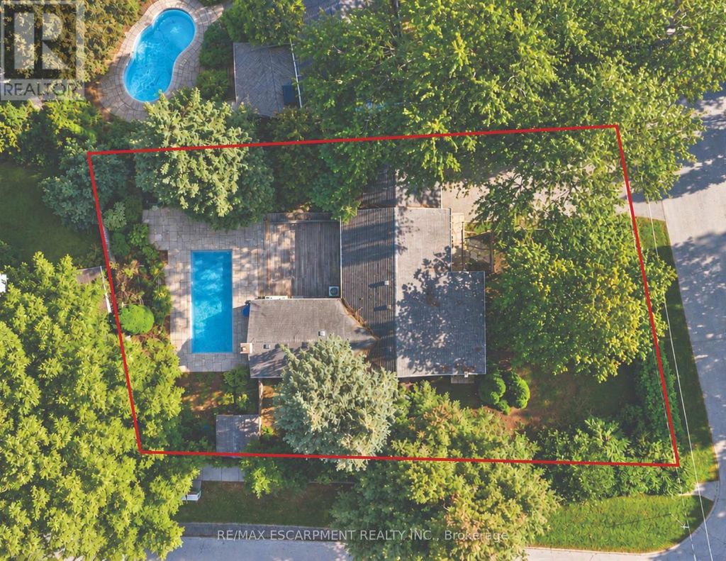 505 Patricia Drive, Oakville (wo West)