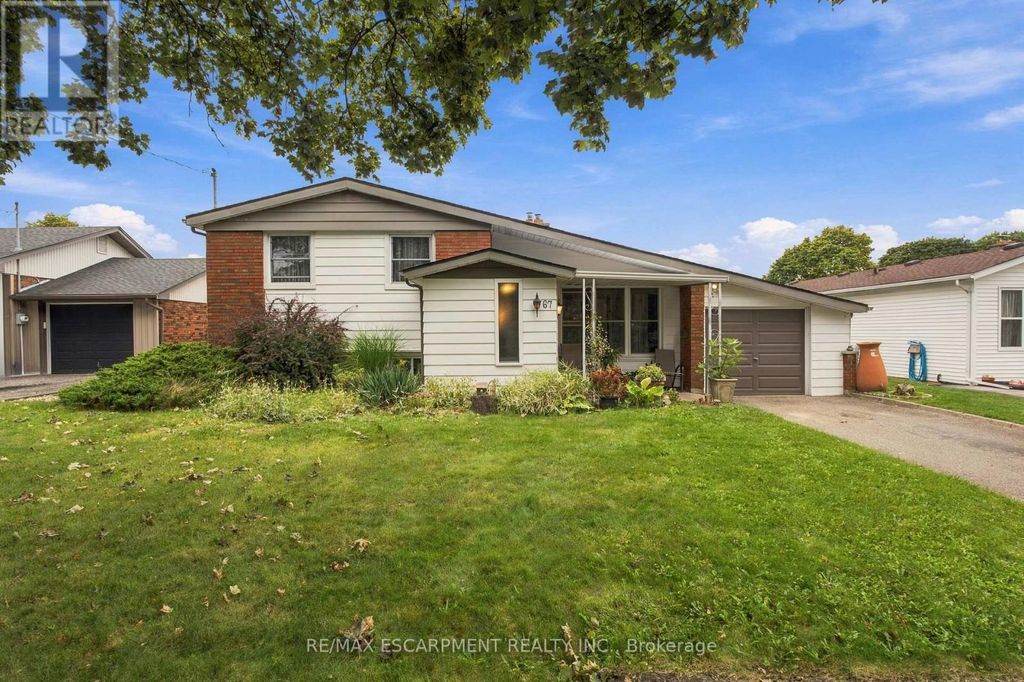 67 Wakelin Terrace, St. Catharines (carlton/bunting)