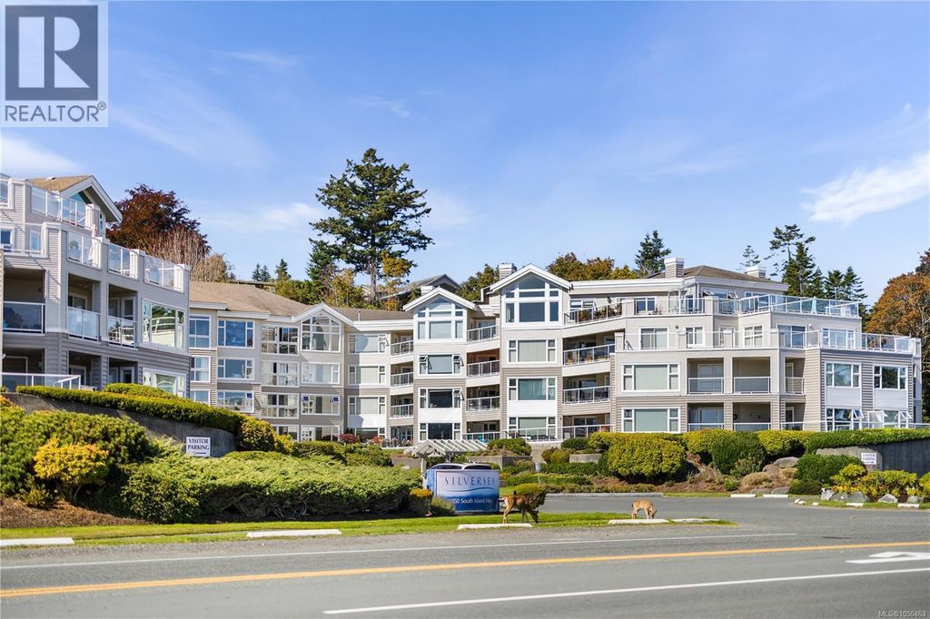 303 350 South Island Hwy, Campbell River