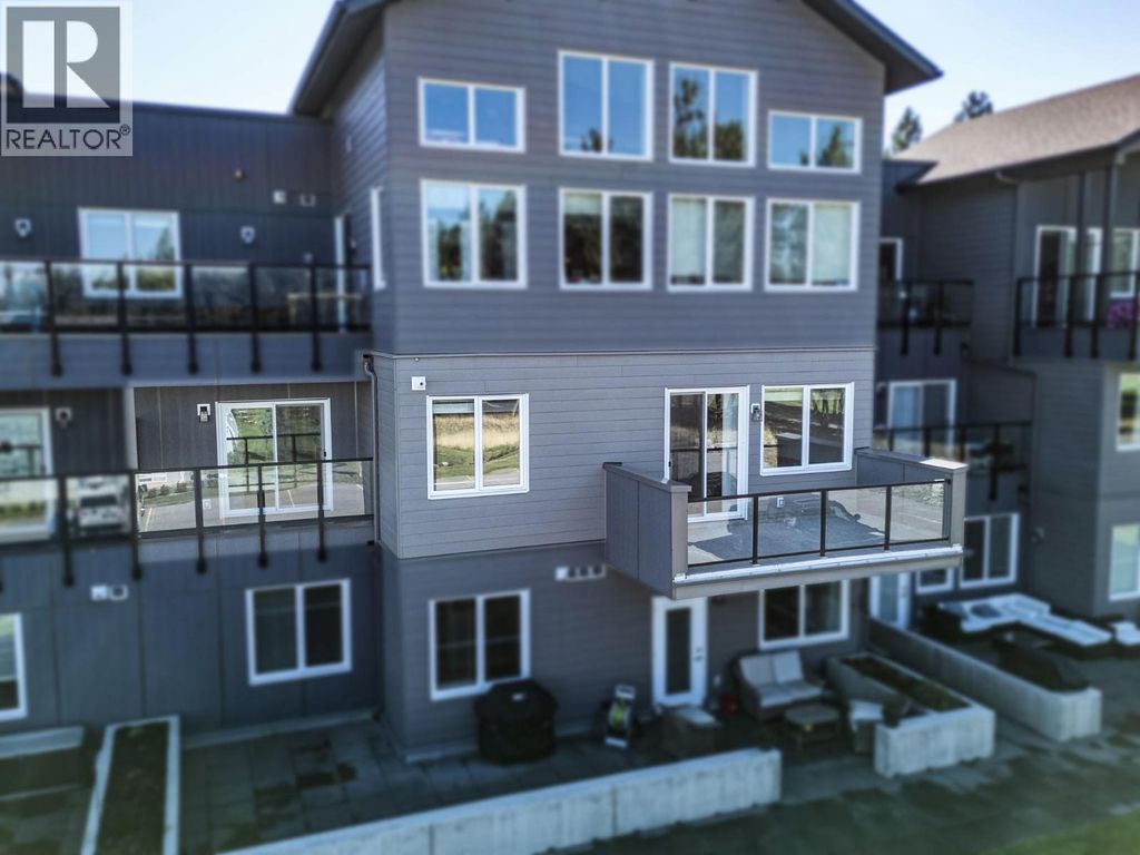 355 Legacy Lookout Unit# 202, Cranbrook