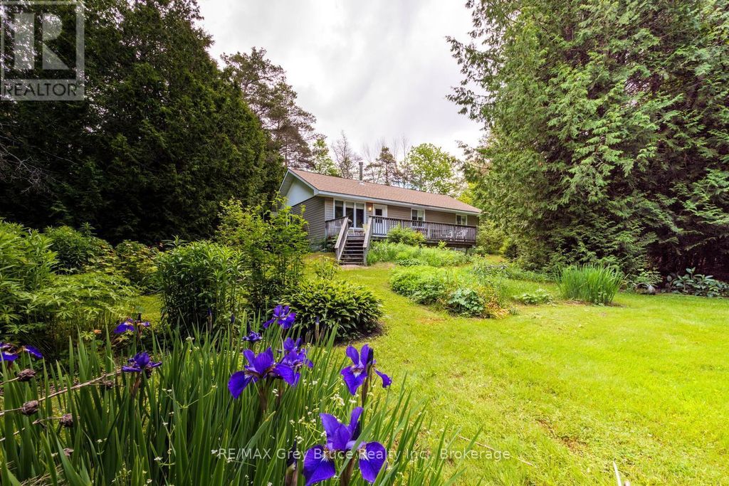 550 Huron Road N, South Bruce Peninsula