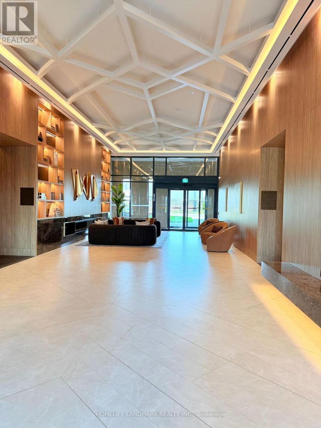 1810 - 5 Meadowdale Road, Vaughan (west Woodbridge)
