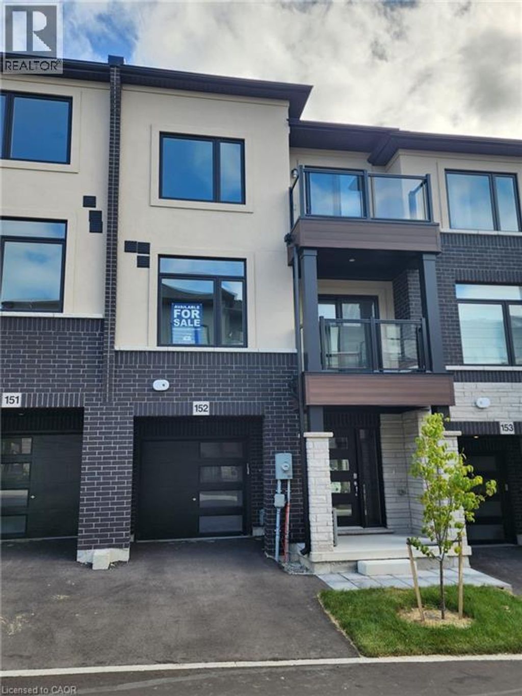 155 Equestrian Way Unit# 151, Cambridge