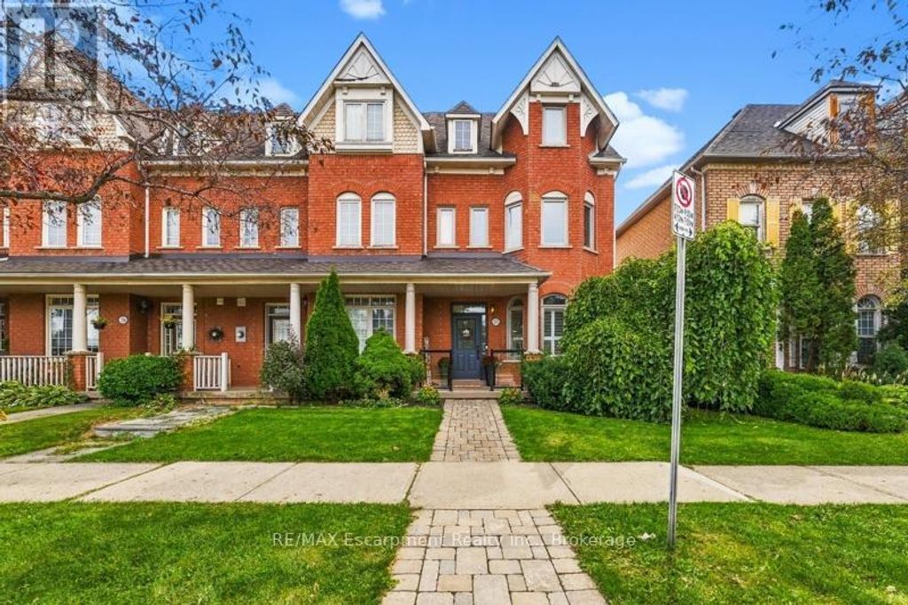 272 Glenashton Drive, Oakville (ro River Oaks)
