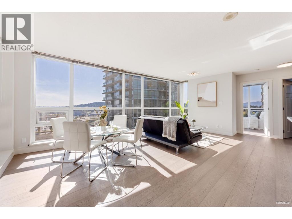 1106 2978 Glen Drive, Coquitlam