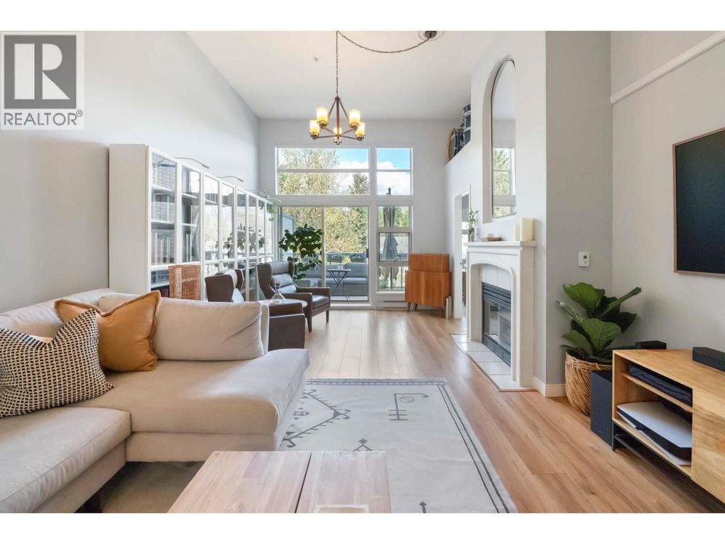 606 301 Maude Road, Port Moody