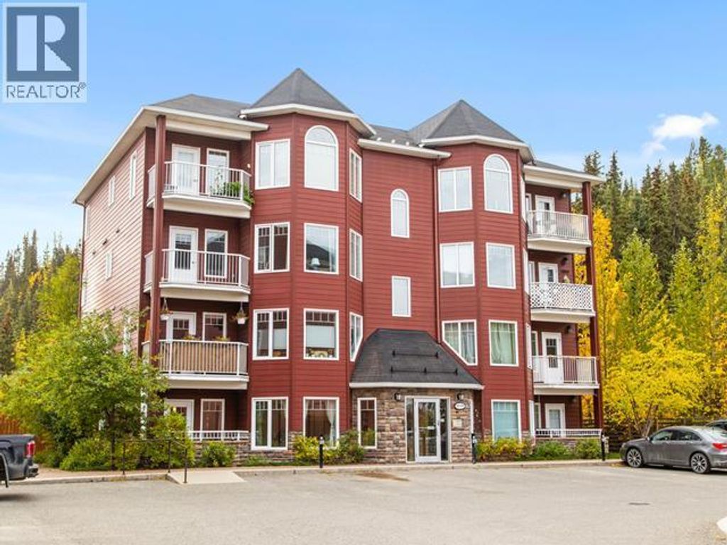 201-6100 6th Avenue, Whitehorse