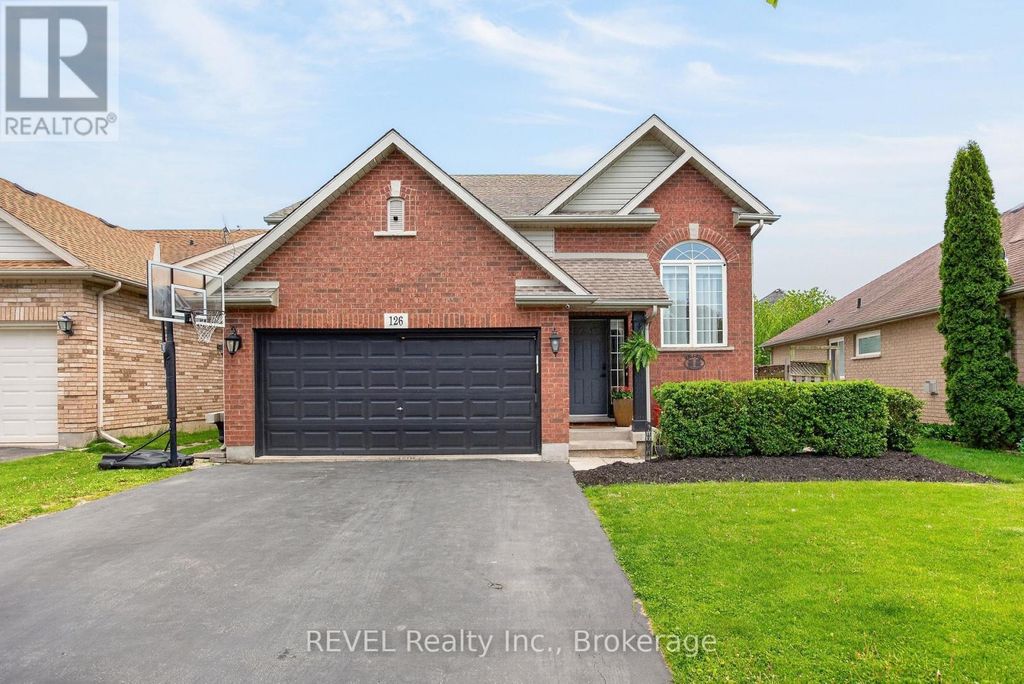 126 Westland Street, St. Catharines (rykert/vansickle)