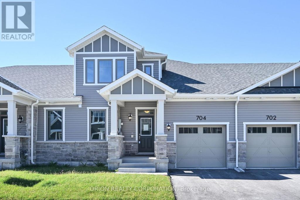 704 Sargeant Place, Innisfil