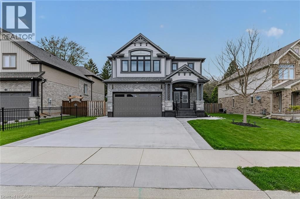 249 Woodway Trail, Simcoe
