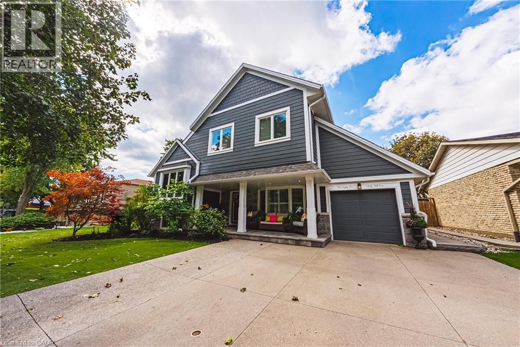 581 Holly Hill Crescent, Burlington