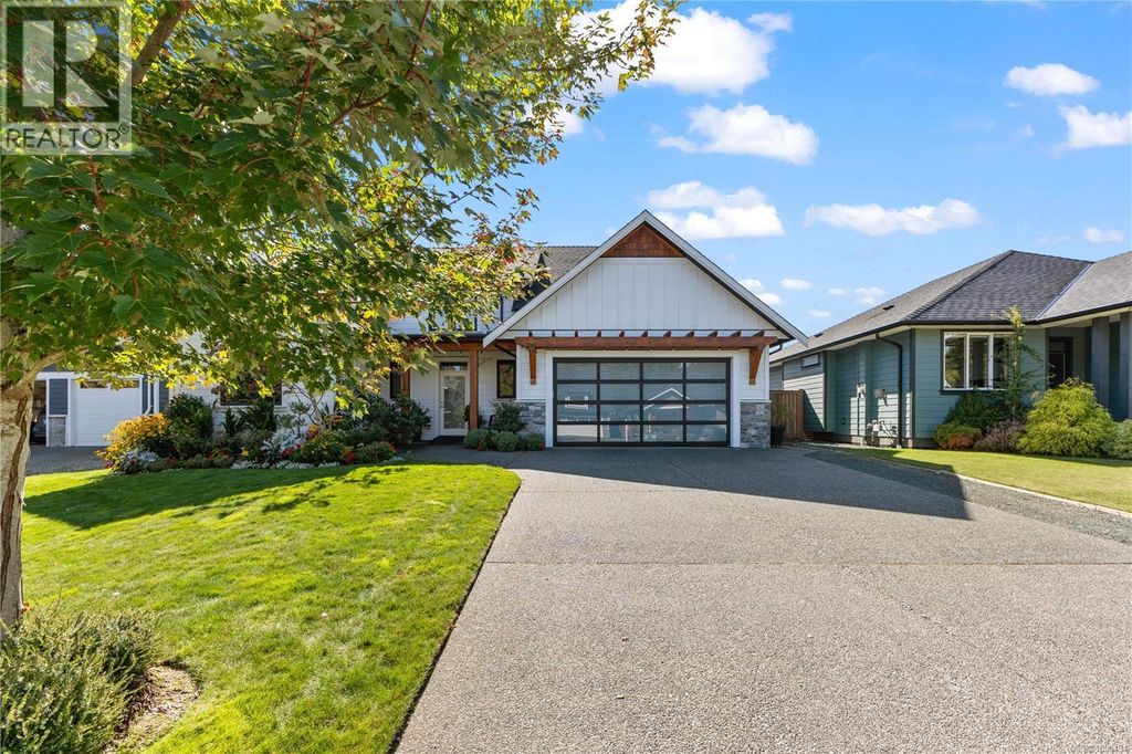 711 Salal St, Campbell River