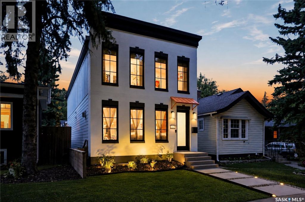 1029 Colony Street, Saskatoon