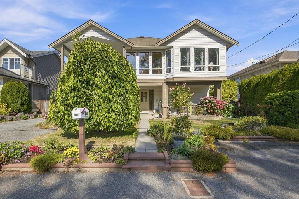 17037 0 Avenue, Surrey