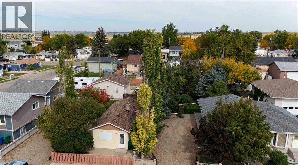 1207 41 Avenue N, Lethbridge