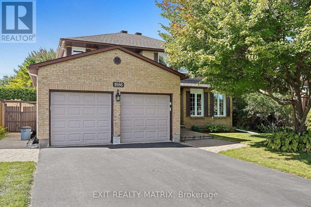 1886 Chaine Court, Ottawa