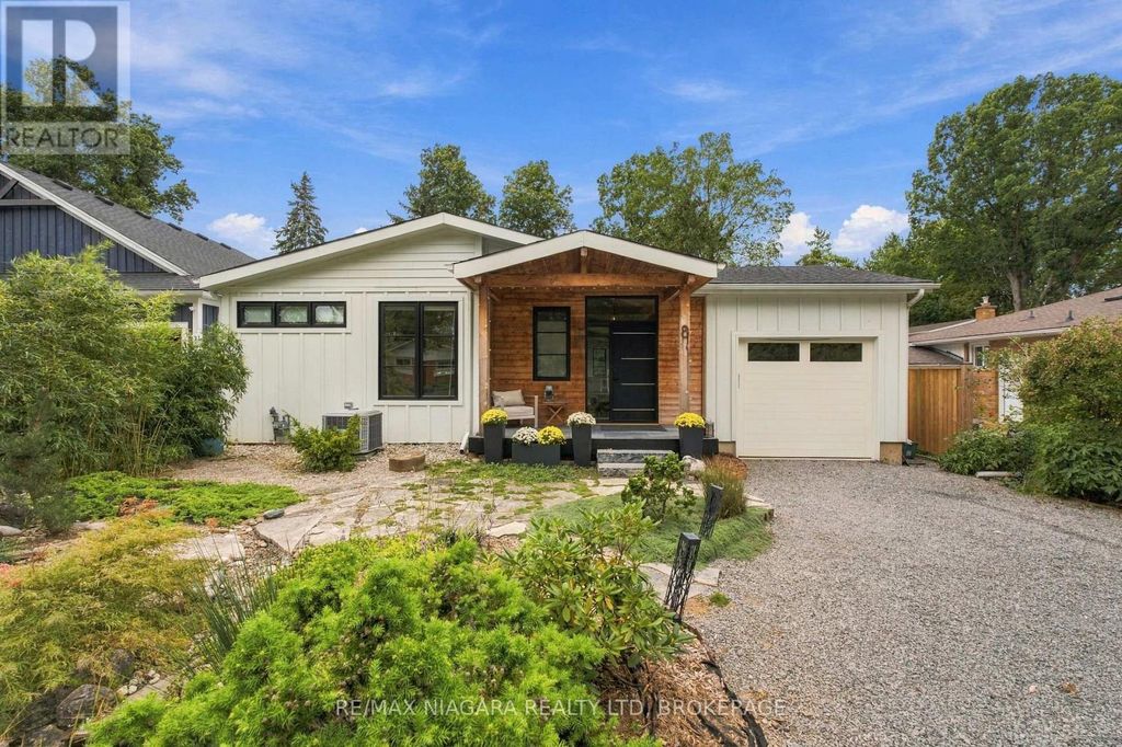 8 Dixie Avenue, Niagara-On-The-Lake (town)