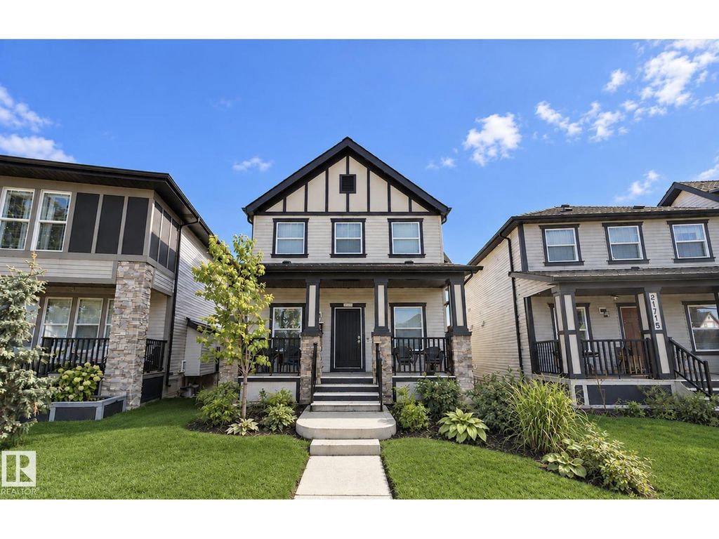 21711 99 Av Nw, Edmonton