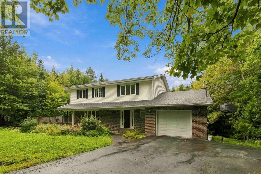 251 Howe Avenue, Fall River