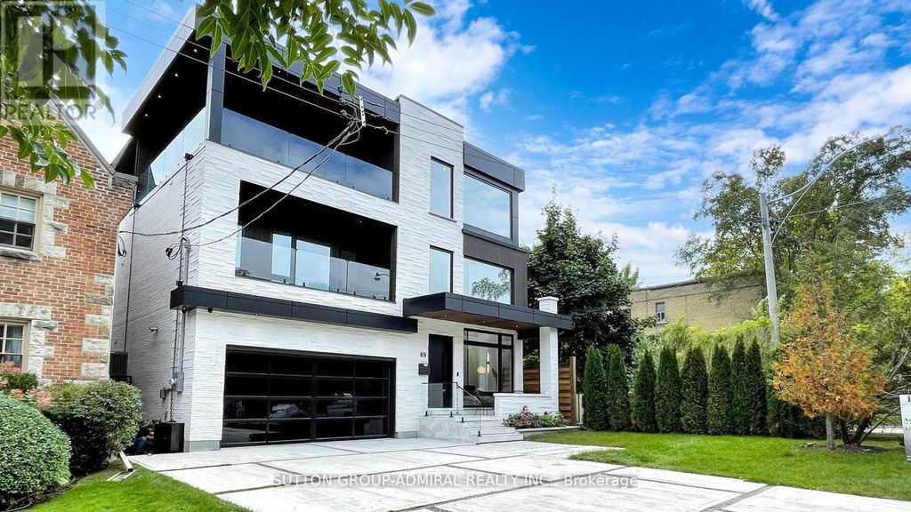69 Elderwood Drive, Toronto (forest Hill South)