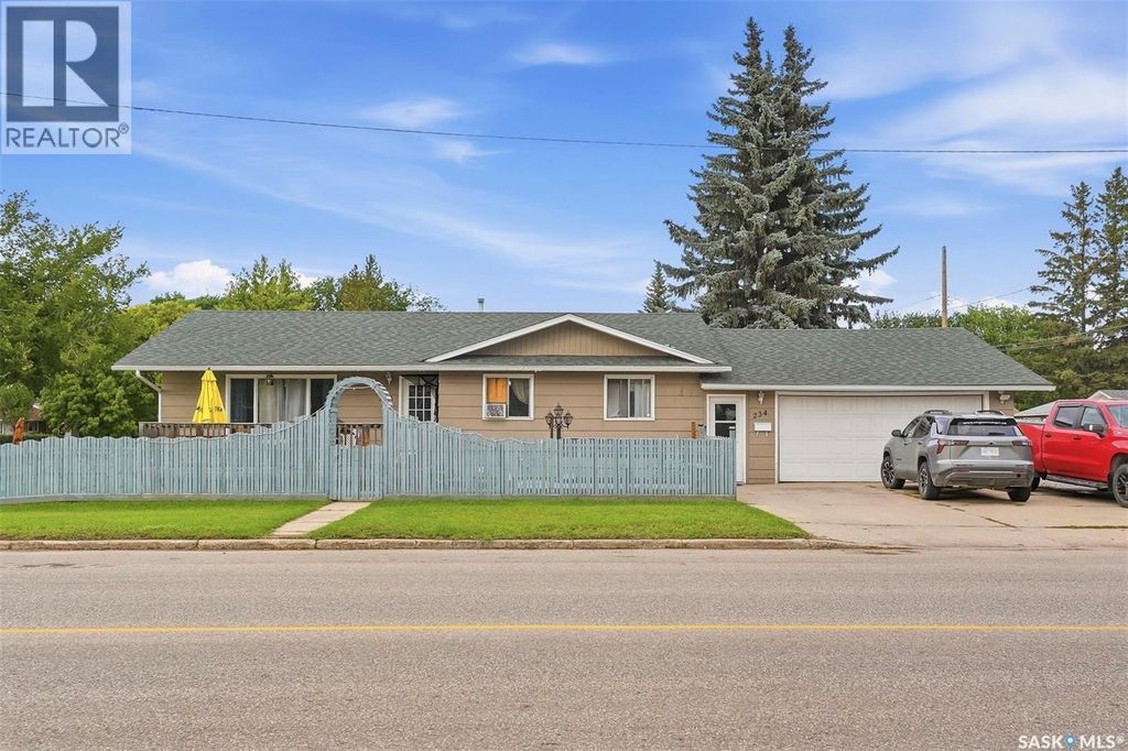 234 Winnipeg Avenue S, Saskatoon