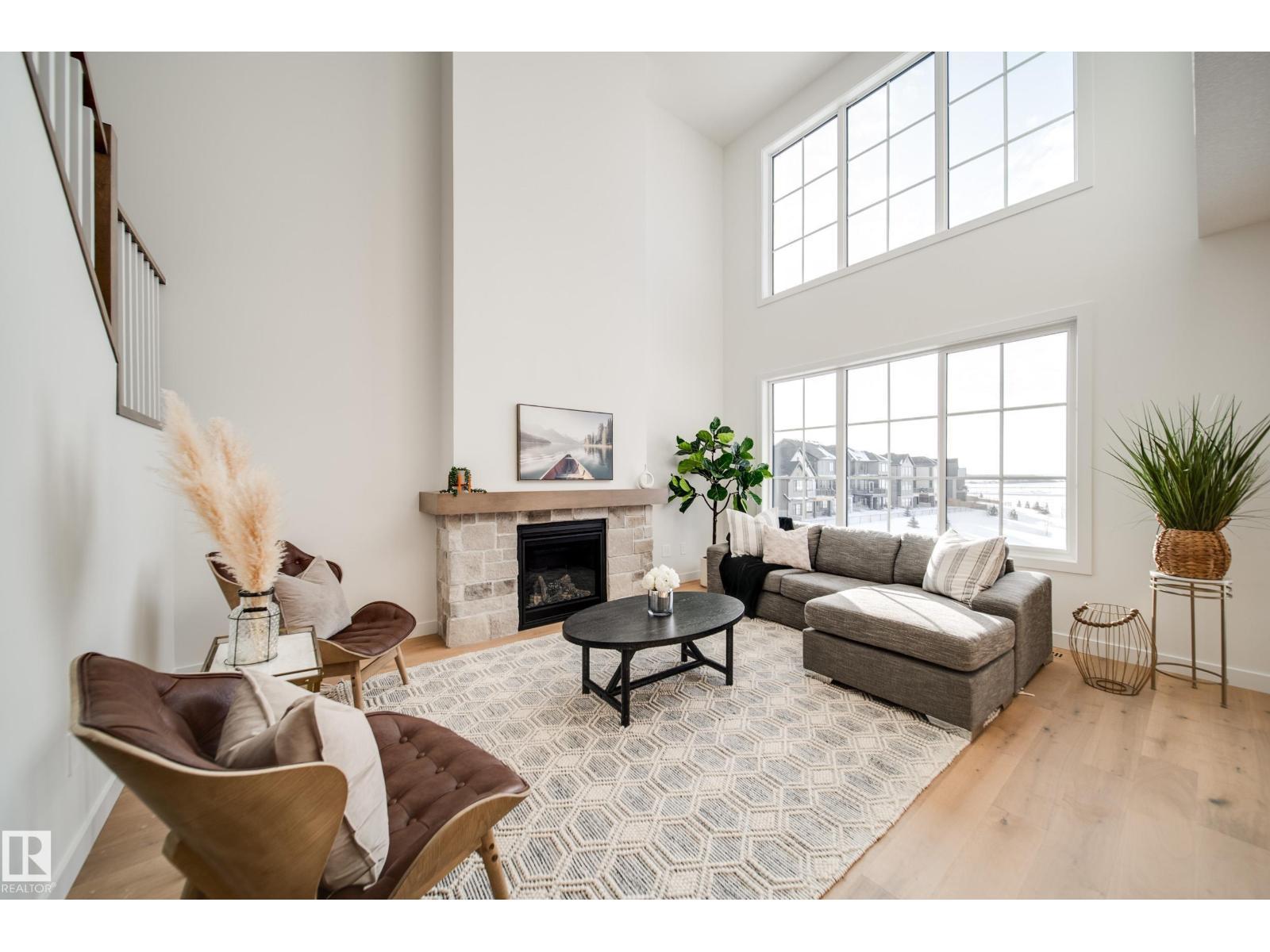 52 Clichy Cl, St. Albert