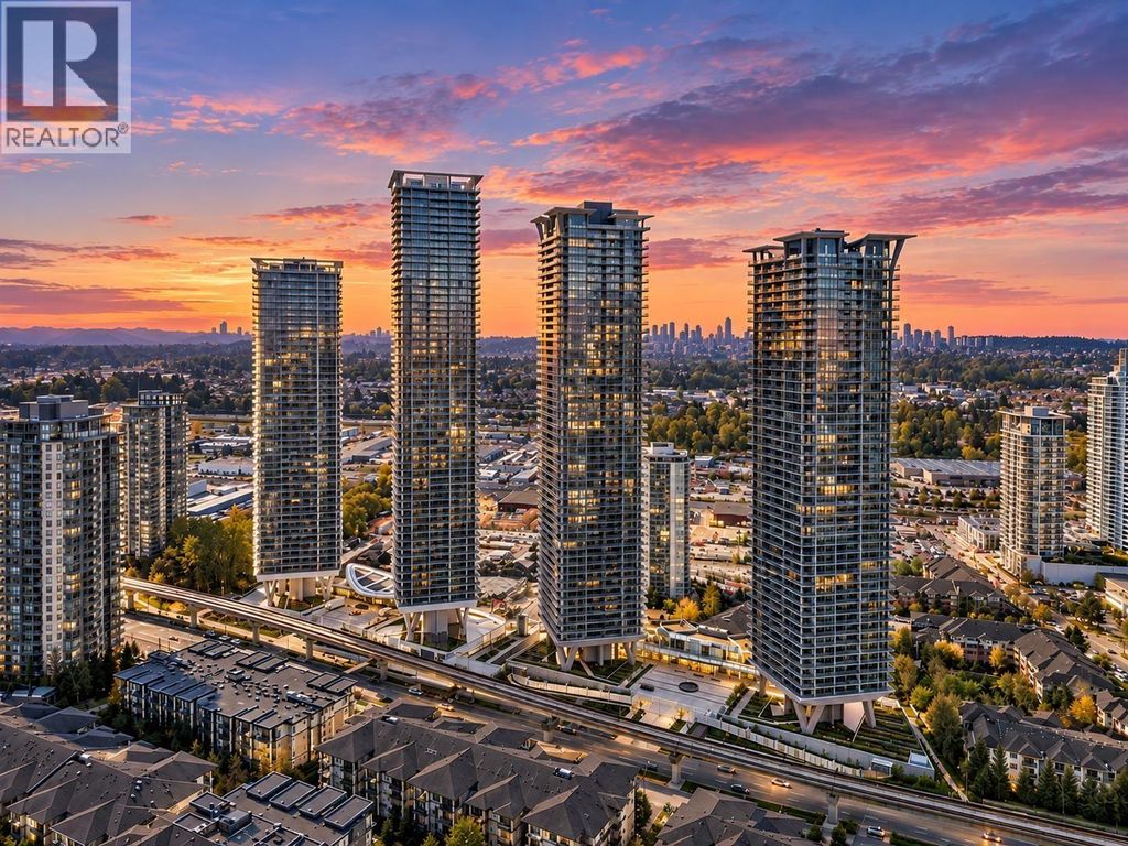 405 4890 Lougheed Highway, Burnaby