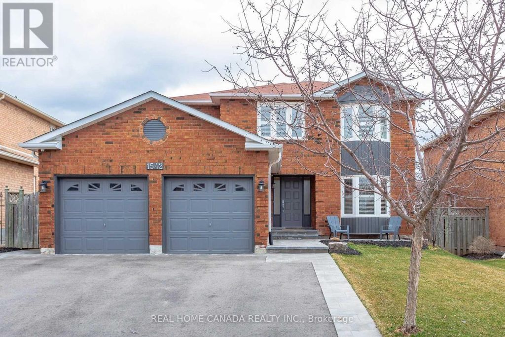 1542 Prince John Circle, Oakville (cv Clearview)