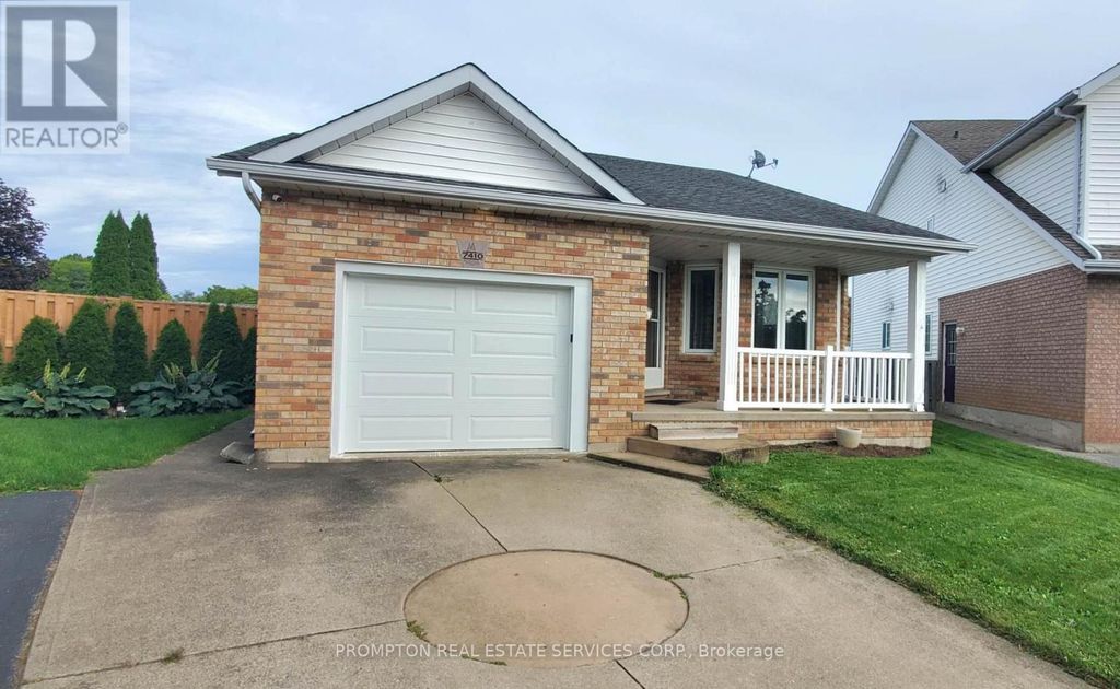 7410 Trinity Court, Niagara Falls (mt. Carmel)