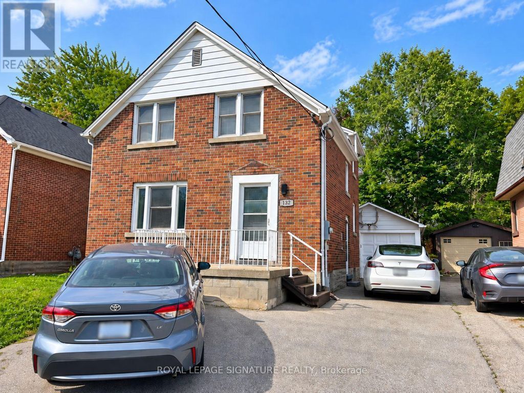 Upper - 132 Bridgeport Road E, Waterloo