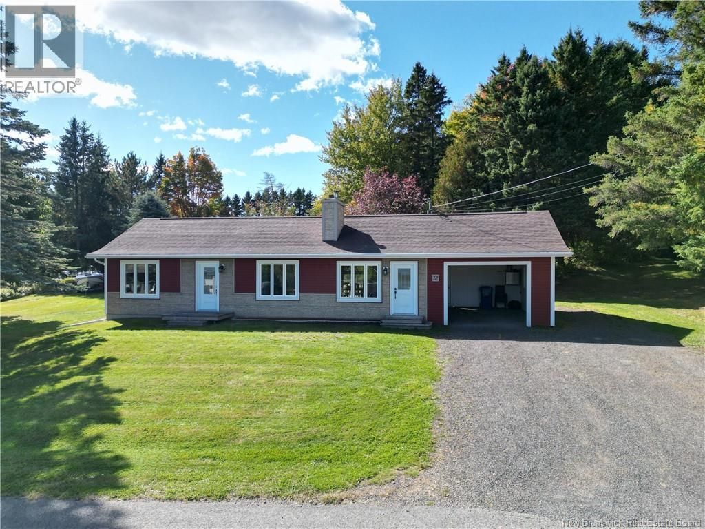 12 Belanger Street, Saint-Basile
