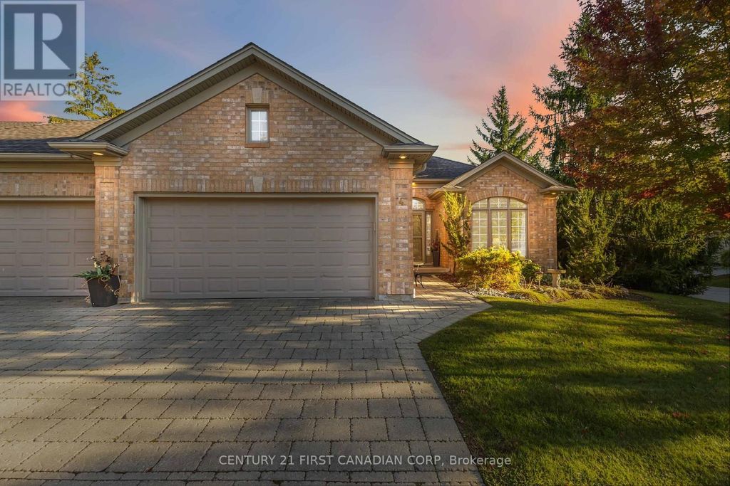 4 - 140 Mcgarrell Drive, London North (north R)