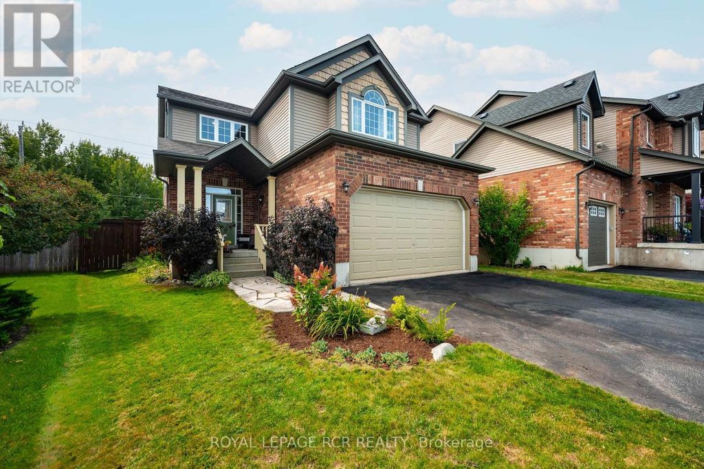 12 Maude Court, Orangeville