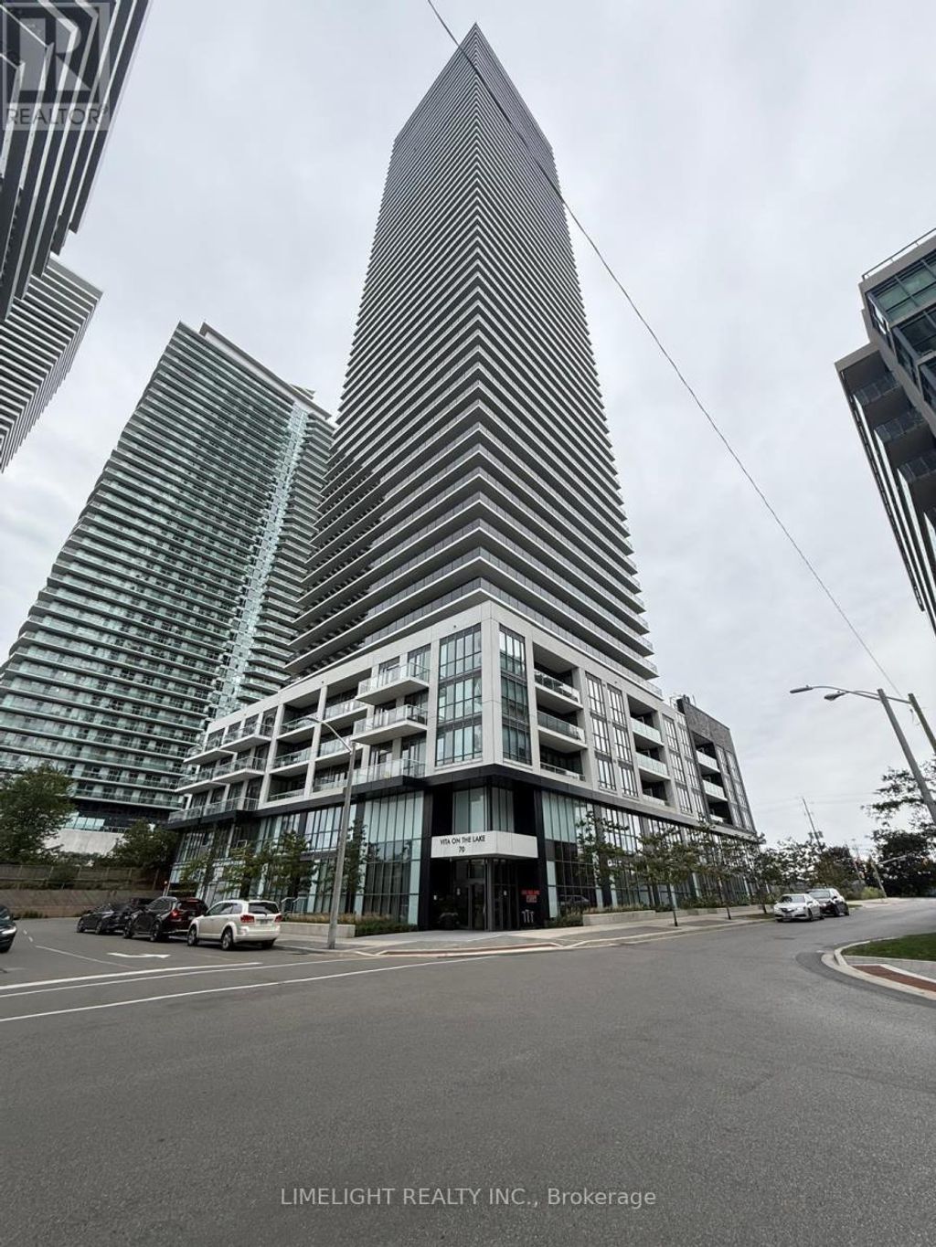 2009 - 70 Annie Craig Drive, Toronto (mimico)