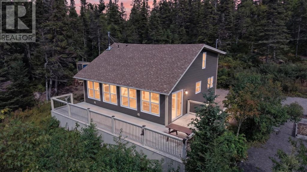 31 Slades Road, Port Blandford