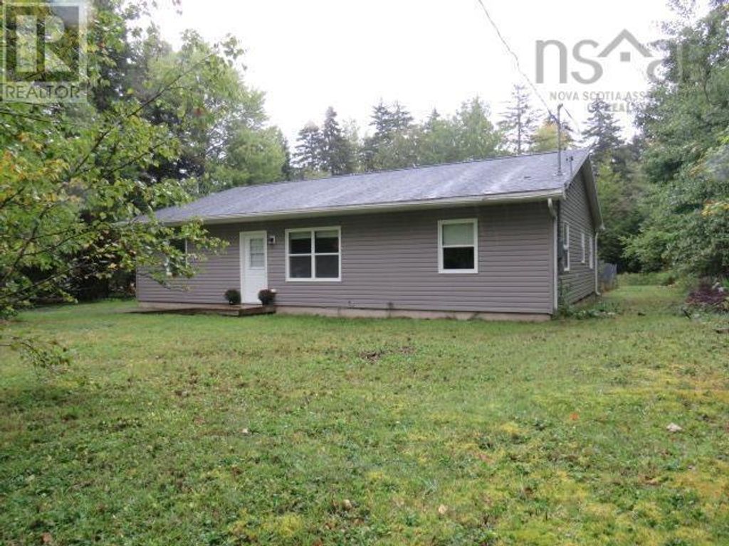 440 Woodville Road, Greenhill